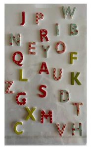Bunte 3 D Buchstaben auf weißen Hintergrund